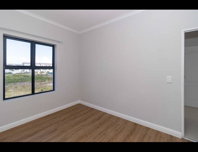 3 BEDROOM APARTMENT TO LET IN SANDOWN